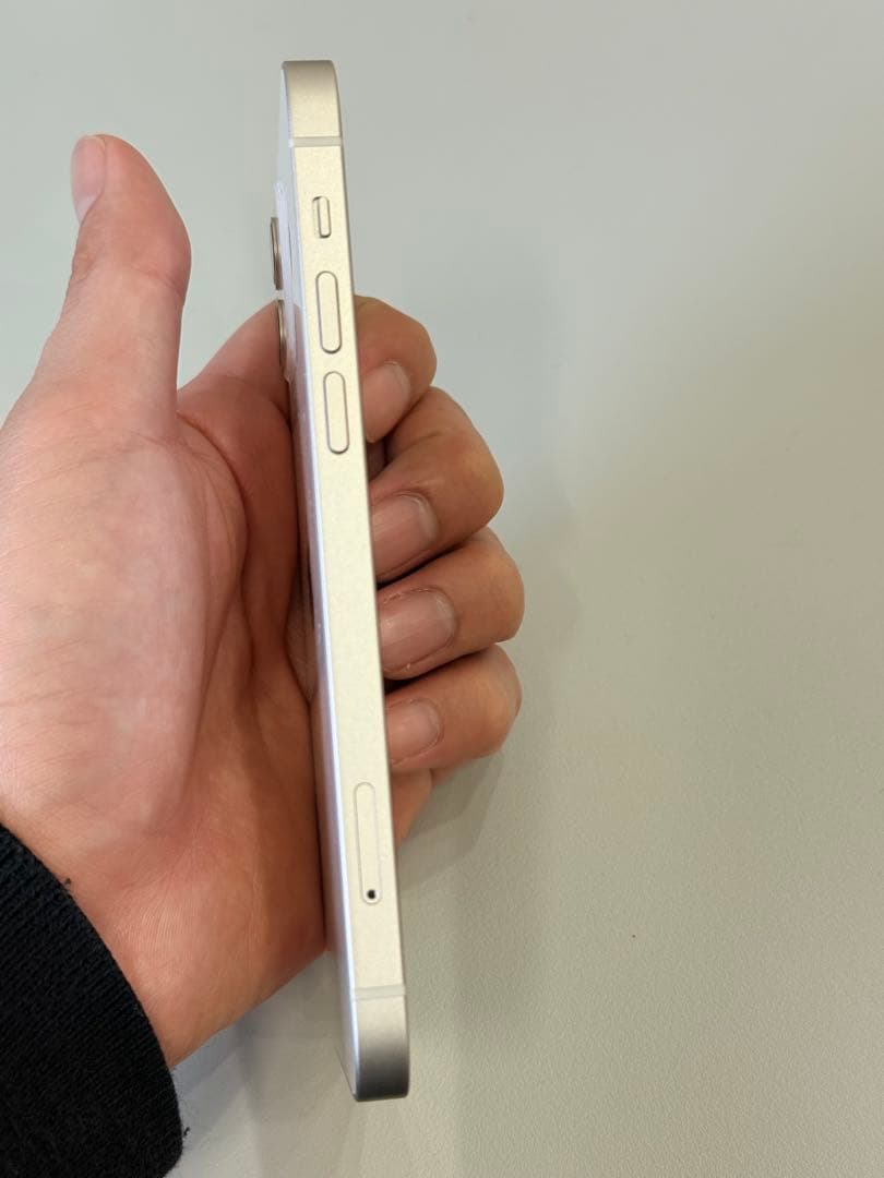 Apple iPhone 12 ホワイト 本体 128gb