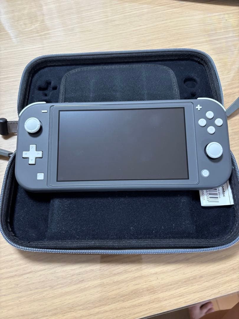 Nintendoスイッチライト本体(グレー)おまけ付き