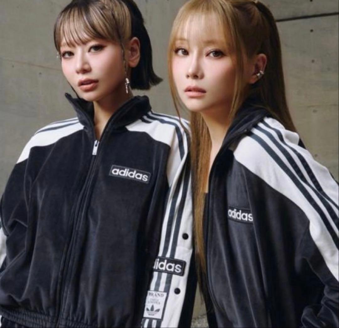 トップス W ADIBREAK VELOUR TT