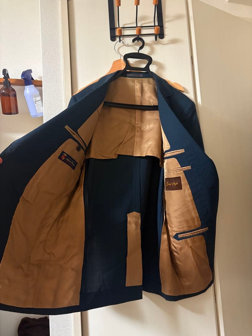 グローバルスタイル【Alfredo Rodina】オーダースーツ　グリーン