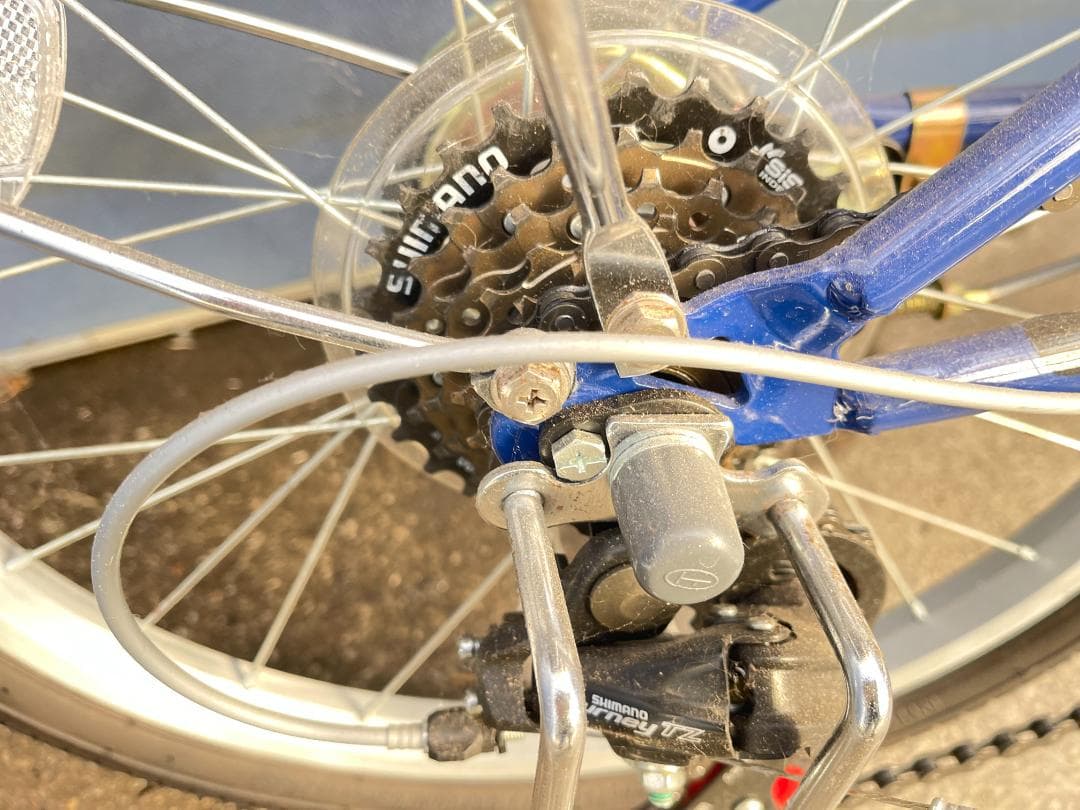 新品未使用　未登録　20インチ６段切替折りたたみ式自転車