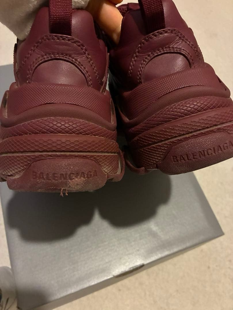 バレンシアガ　triple s 34 バーガンディ