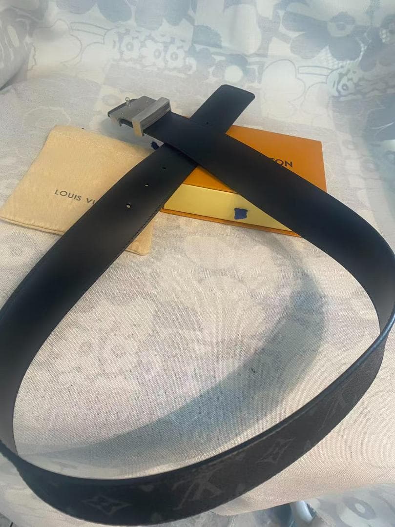 ルイヴィトン サンチュール クラシック タイガ レザーベルト