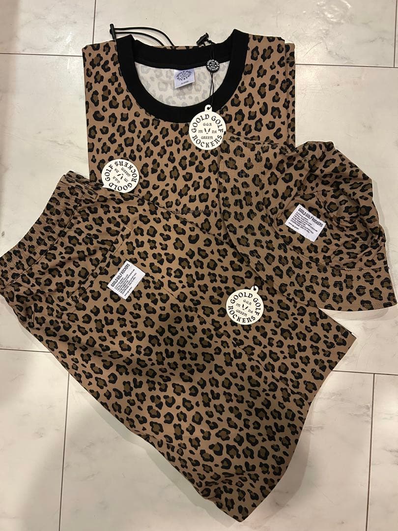 名古屋限定 ゴールドゴルフロッカーズ セットアップXL ノベルティ付き