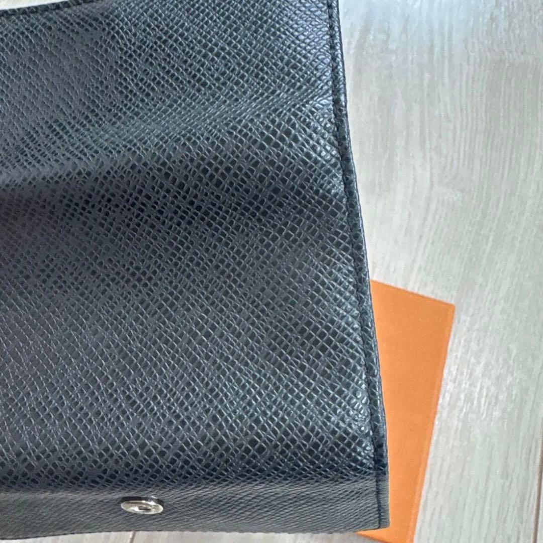 LOUIS VUITTON ルイヴィトン タイガ アルドワーズ キーケース