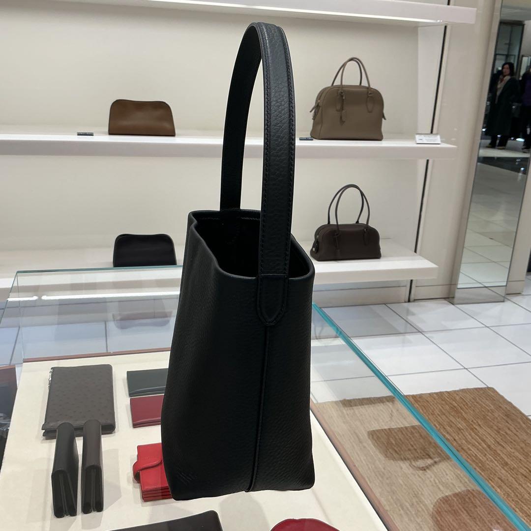 Small N/S Park レザートートバッグ　　ブラック