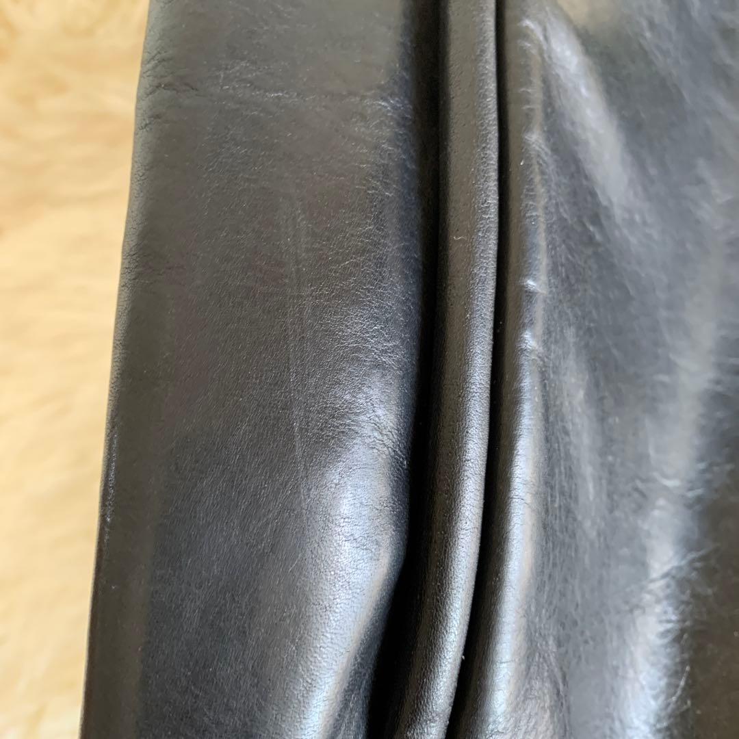 sot pistie DEWYレザー ワンショルダーバッグ　黒