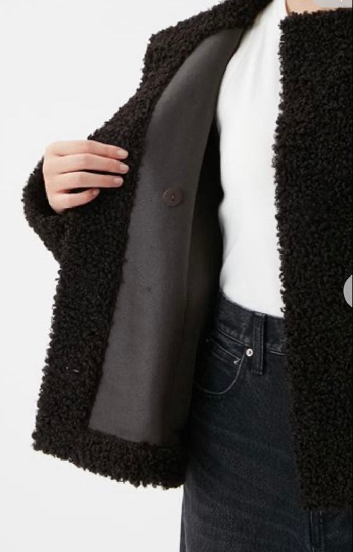 mila owen 金釦カールファージャケット