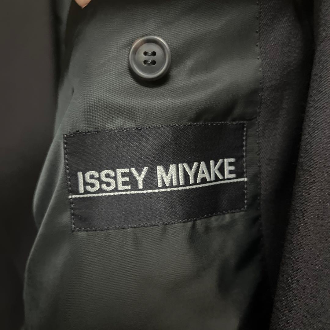 イッセイミヤケ　ブラック　セットアップ　スーツ
