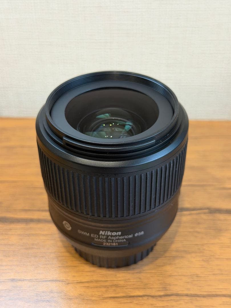 ニコン　NIKKOR AF-S 35mm f/1.8G ED レンズ