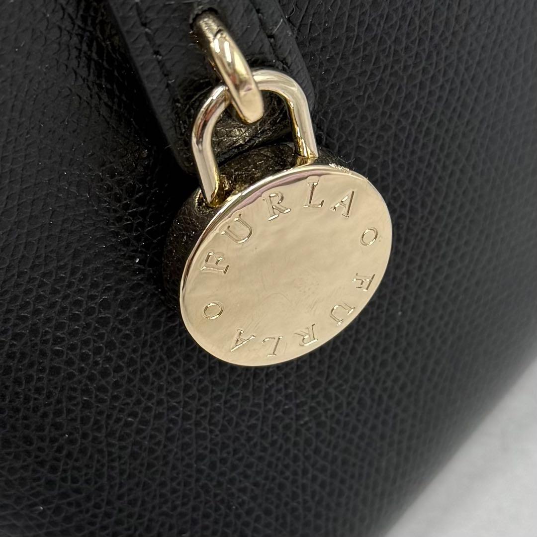 美品✨ FURLA パイパー M 2way ハンドバッグ ショルダーバッグ 黒