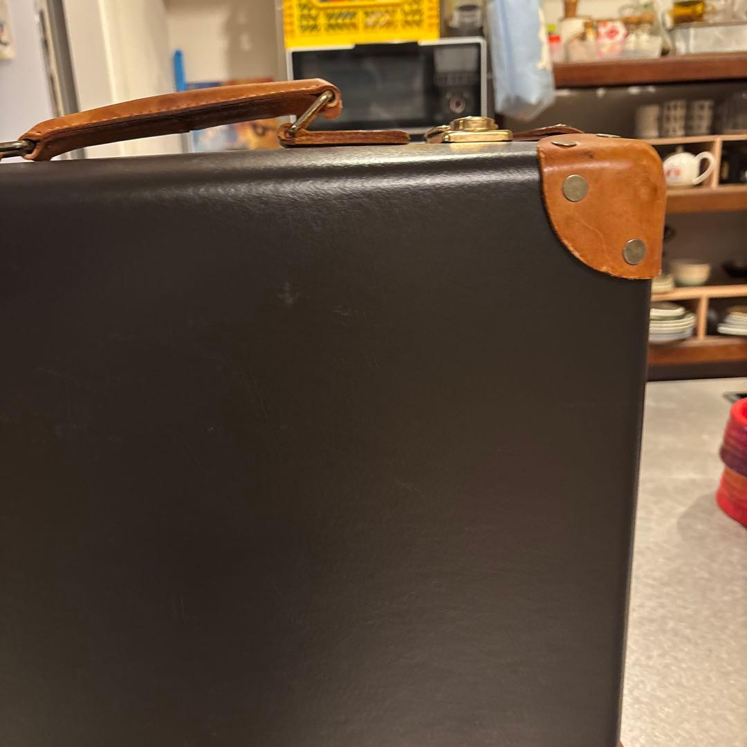 グローブトロッター トランク