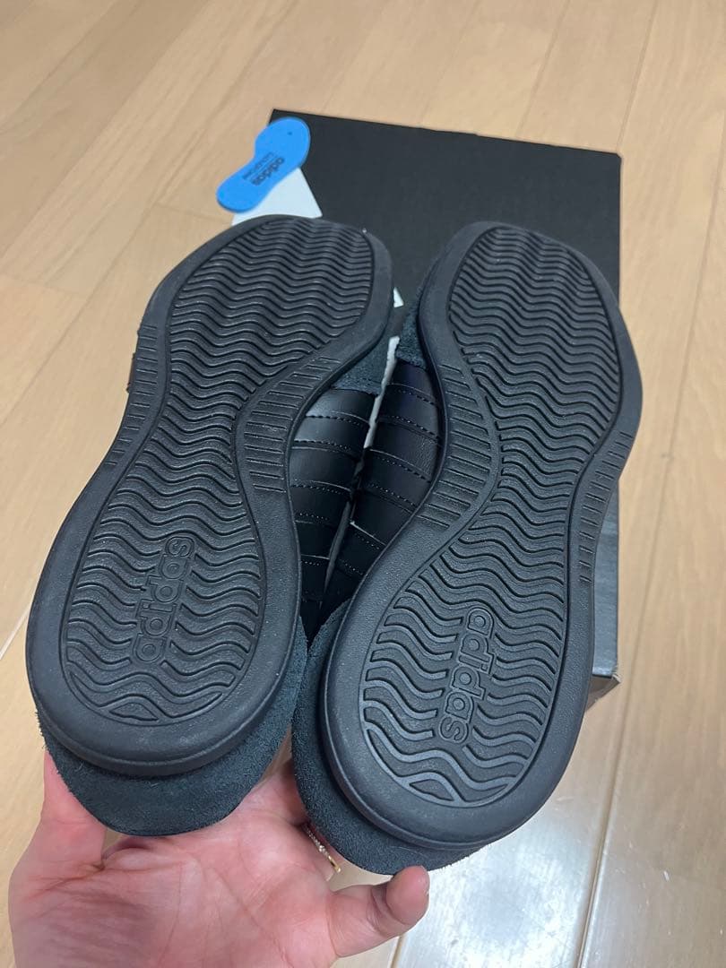 adidasアディダスバレダ（BARREDA）メリージェーン24cm