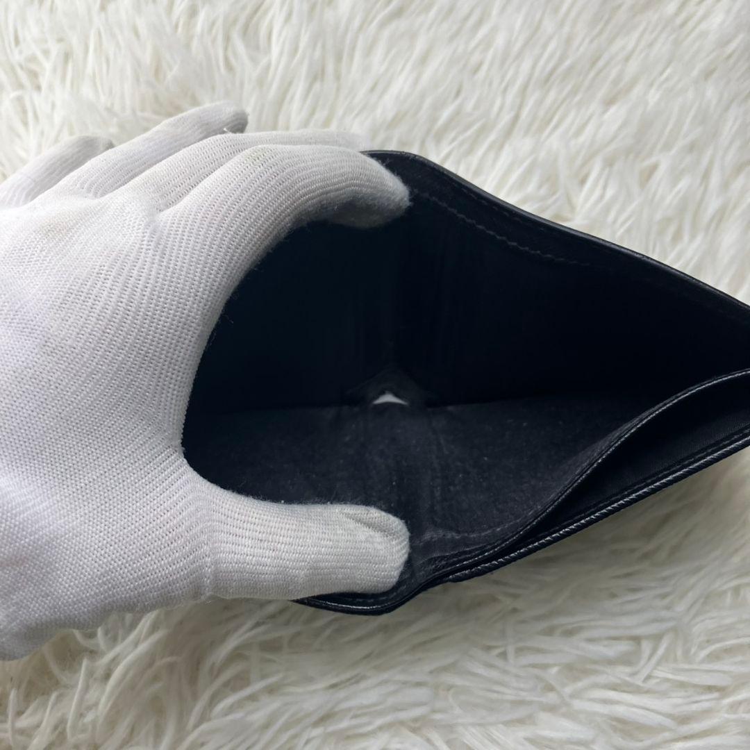【極美品】プラダPRADA 二つ折り財布 SAFFIANO L 黒