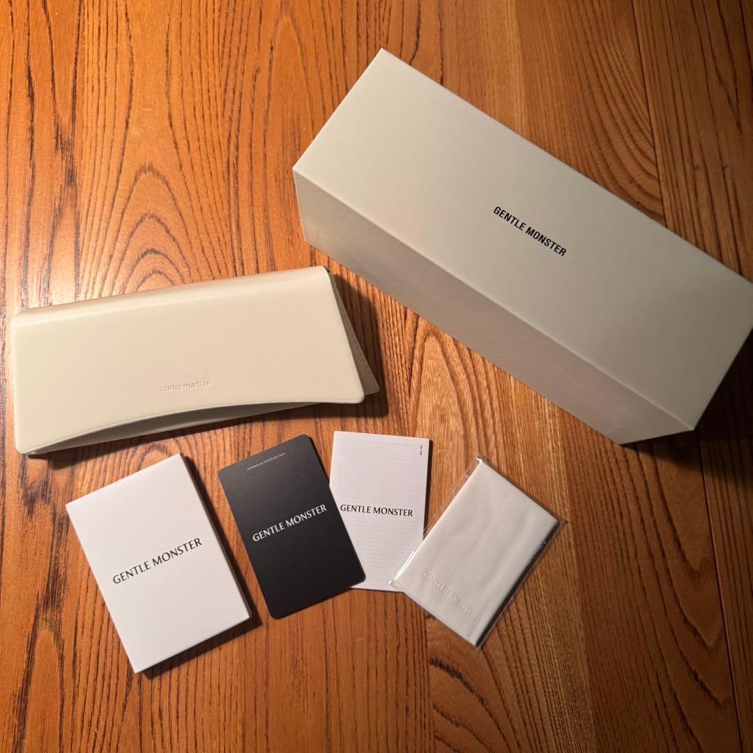 GENTLE MONSTER ジェントルモンスター　South Side クリア