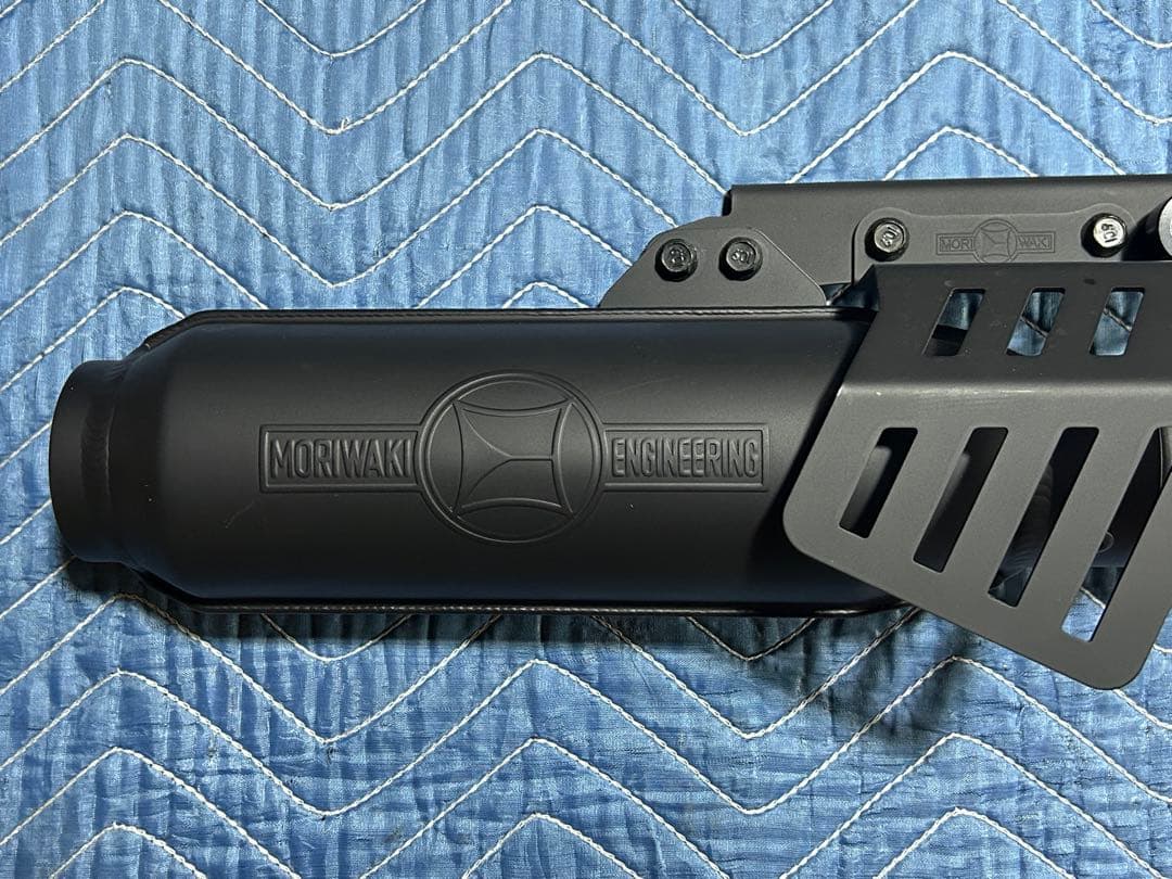 ハンターカブ用モリワキマフラー MONSTER Black Limited