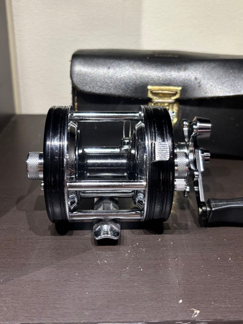 ABU Ambassadeur 5000C 波型 JAPAN25周年記念モデル