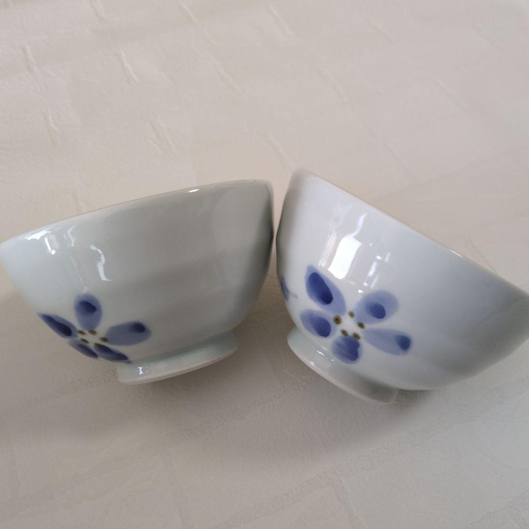 砥部焼　青い花模様　茶碗と湯呑みセット 4個