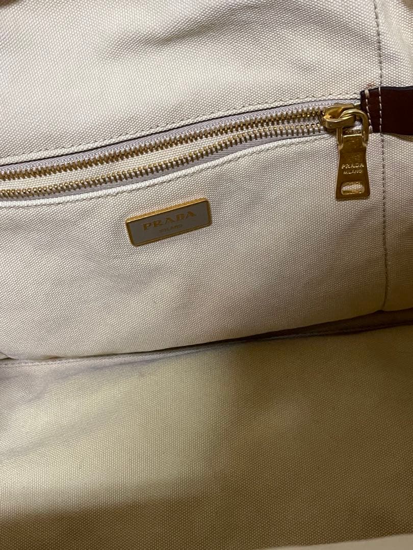PRADA カナパ　ハンドバッグ　ベージュ