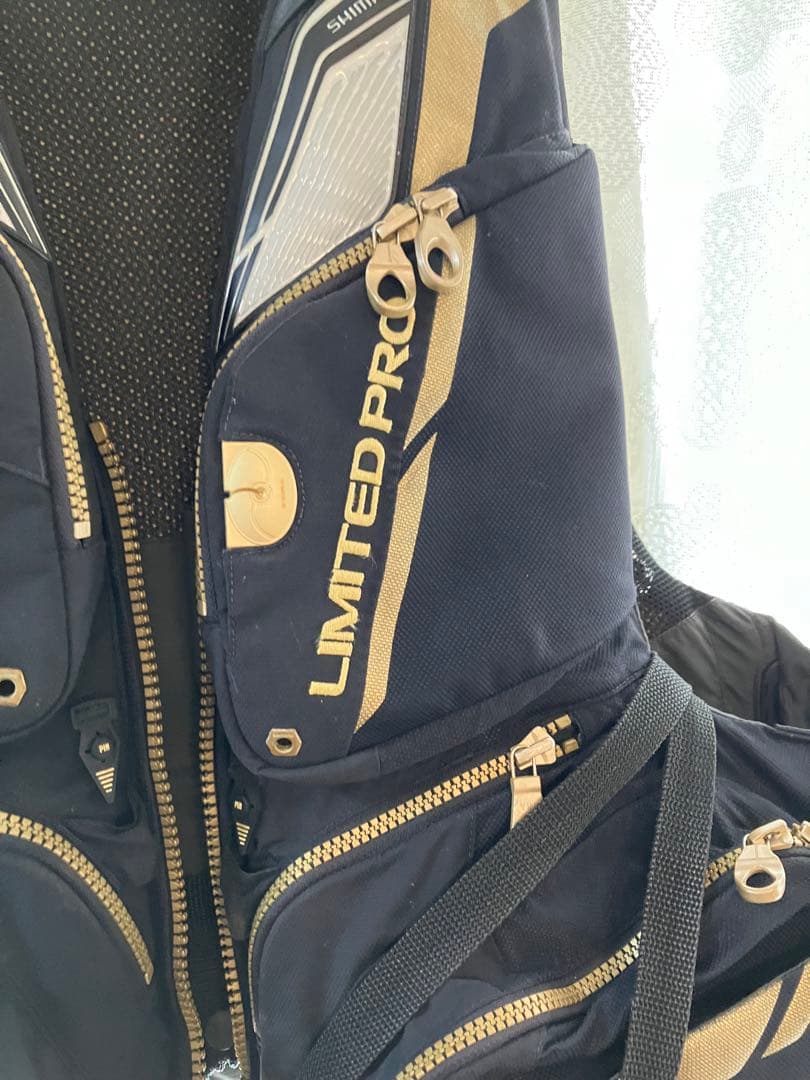 n*o様 SHIMANO LIMITED PRO ライフジャケット　ＸＬ