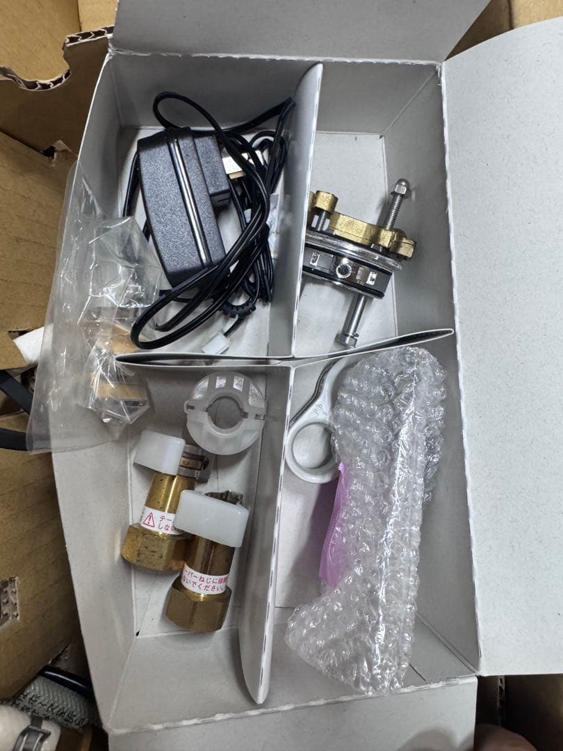 キッチン用タッチレス水栓　ナビッシュ（エコセンサー付）