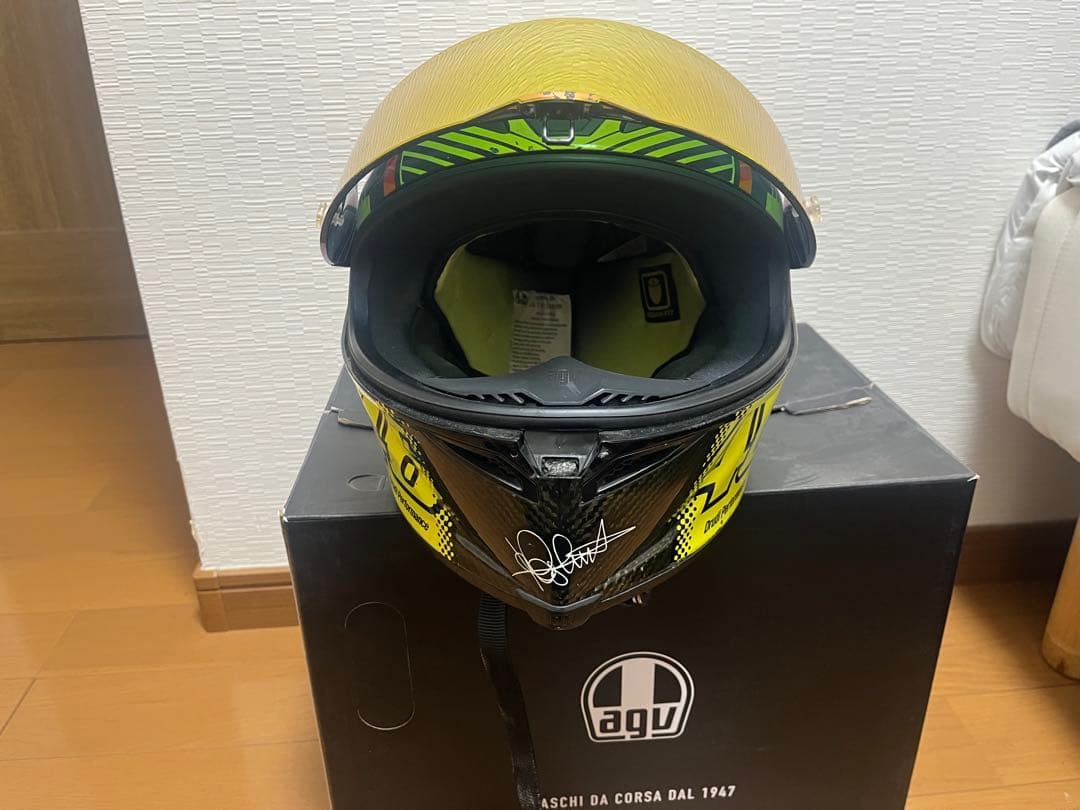 [即購入可能　値下げ不可　レア]AGV PISTA GP フルフェイスヘルメット