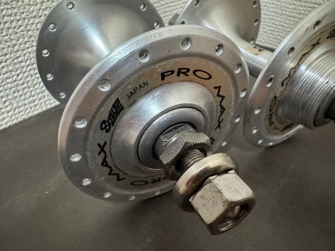 スズエ　PRO MAX ハブ 32h シルバー 絶版品　前後セット