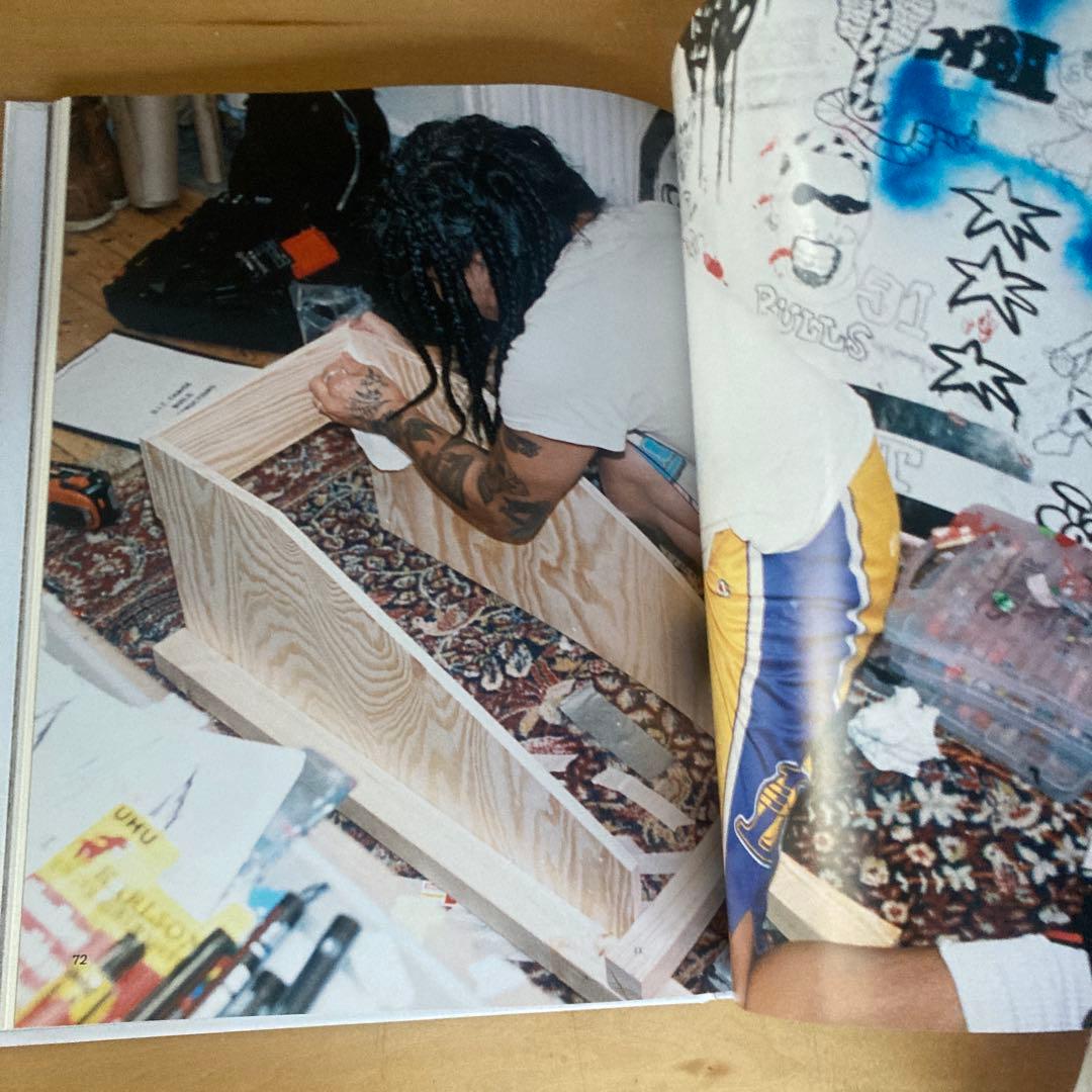 アート・デザイン・音楽 To build a chaise a mass productions