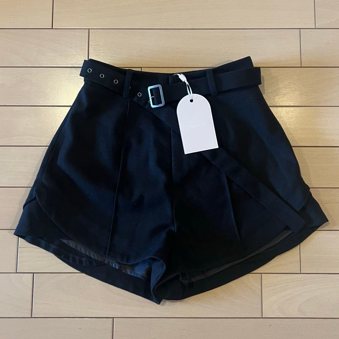 Darich サイドスリットハイウエストショートパンツ ブラック