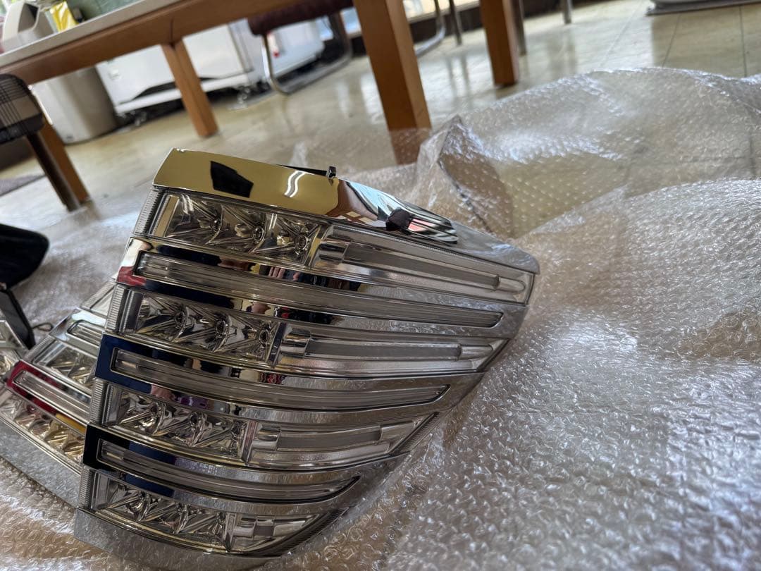 アルファー ヴァレンティ 20系 テールランプ ヴァレンティ