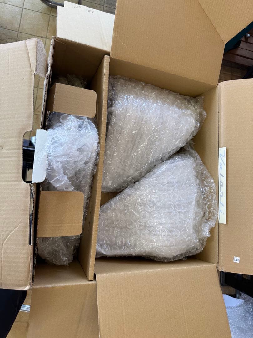 アルファー ヴァレンティ 20系 テールランプ ヴァレンティ