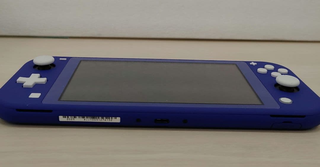9031　Nintendo Switch Lite ブルー