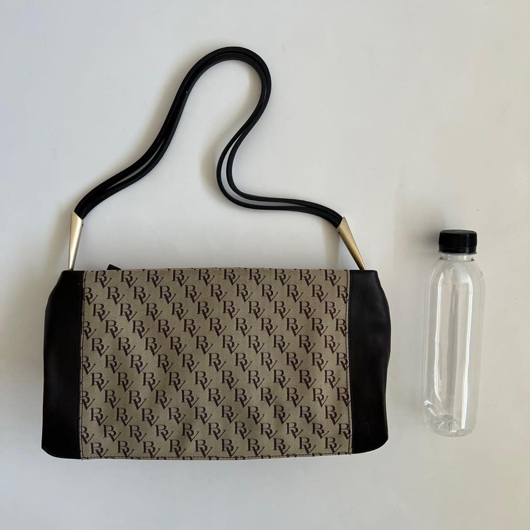 バッグ BOTTEGA VENETA LEATHER ONE SHOULDER BAG