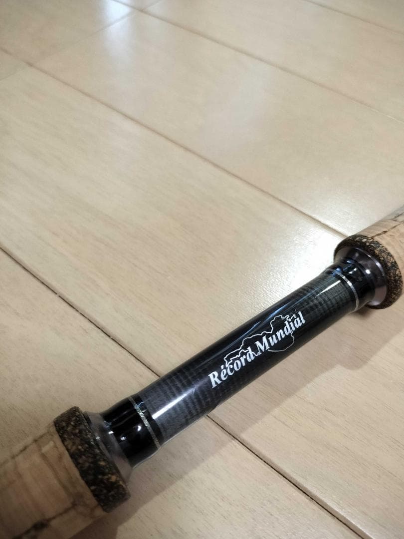 TULALA ツララ 19モンストロ 66s Monstruo