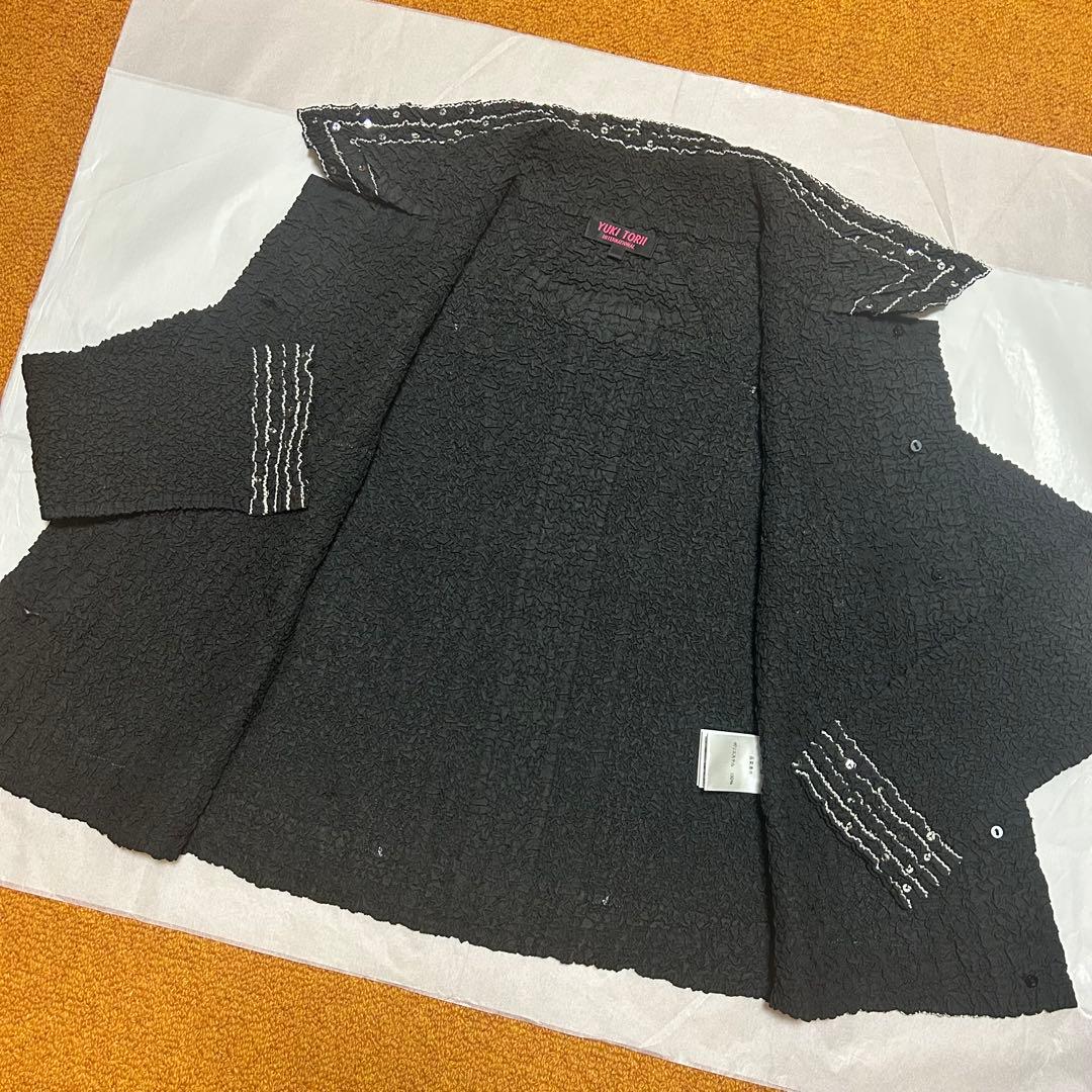 ユキトリイ　YUKI TORI ジャケット　ブラウス Gプリーツ　黒