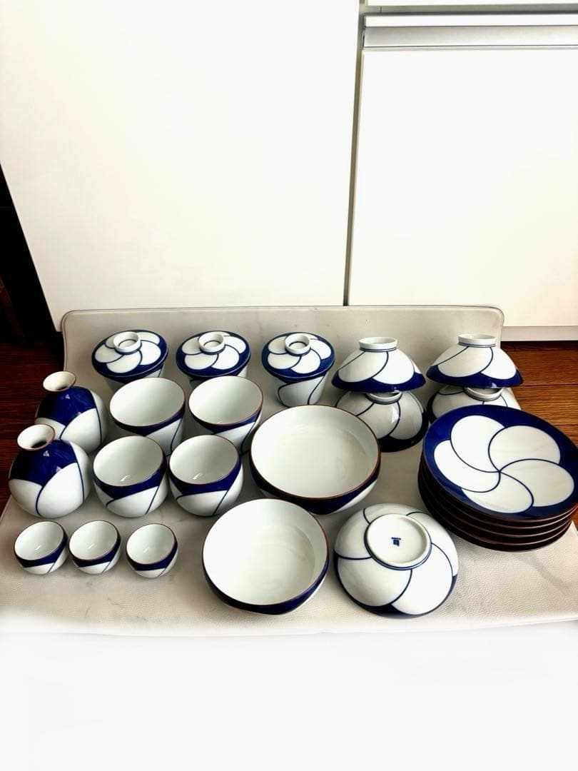 白山陶器 波佐見焼 ねじり梅　セット