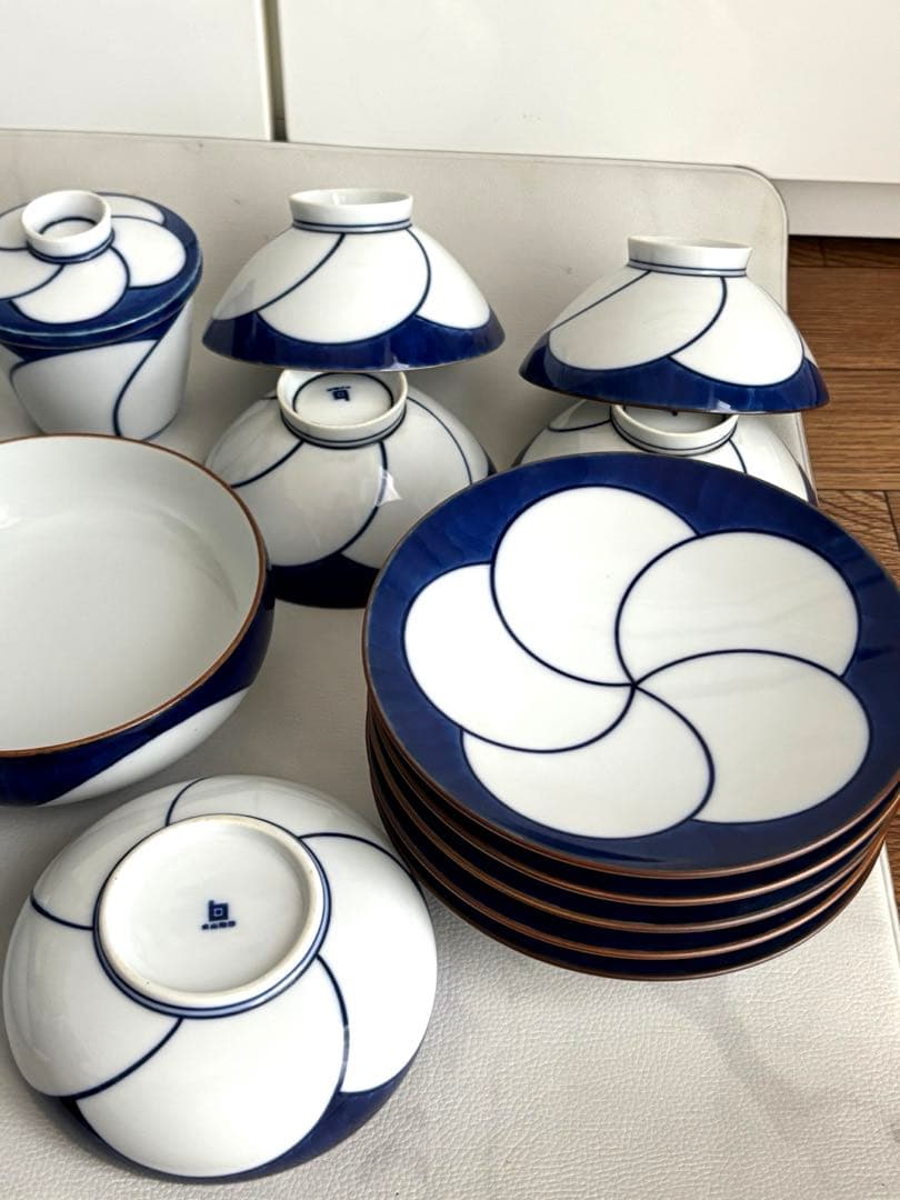 白山陶器 波佐見焼 ねじり梅　セット