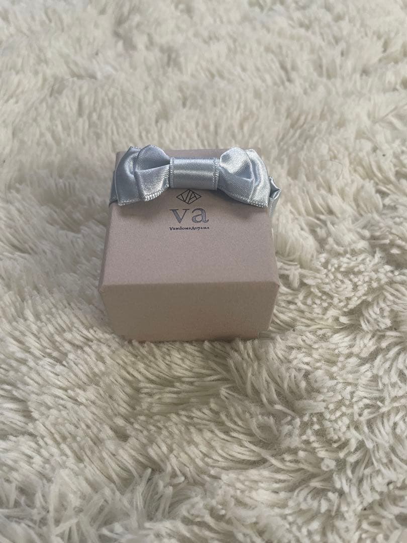 【ヴイエー ヴァンドーム青山】イヤリング K10 ピンクゴールド