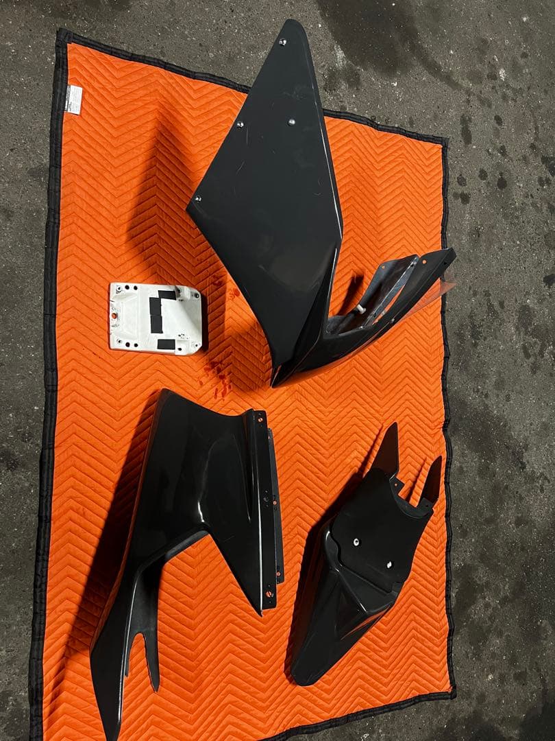 ［中古］送料込み！Y2S フルカウル NSR50 NSRmini NSF100