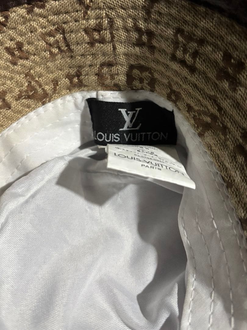 Louis Vuitton バケットハット ベージュ