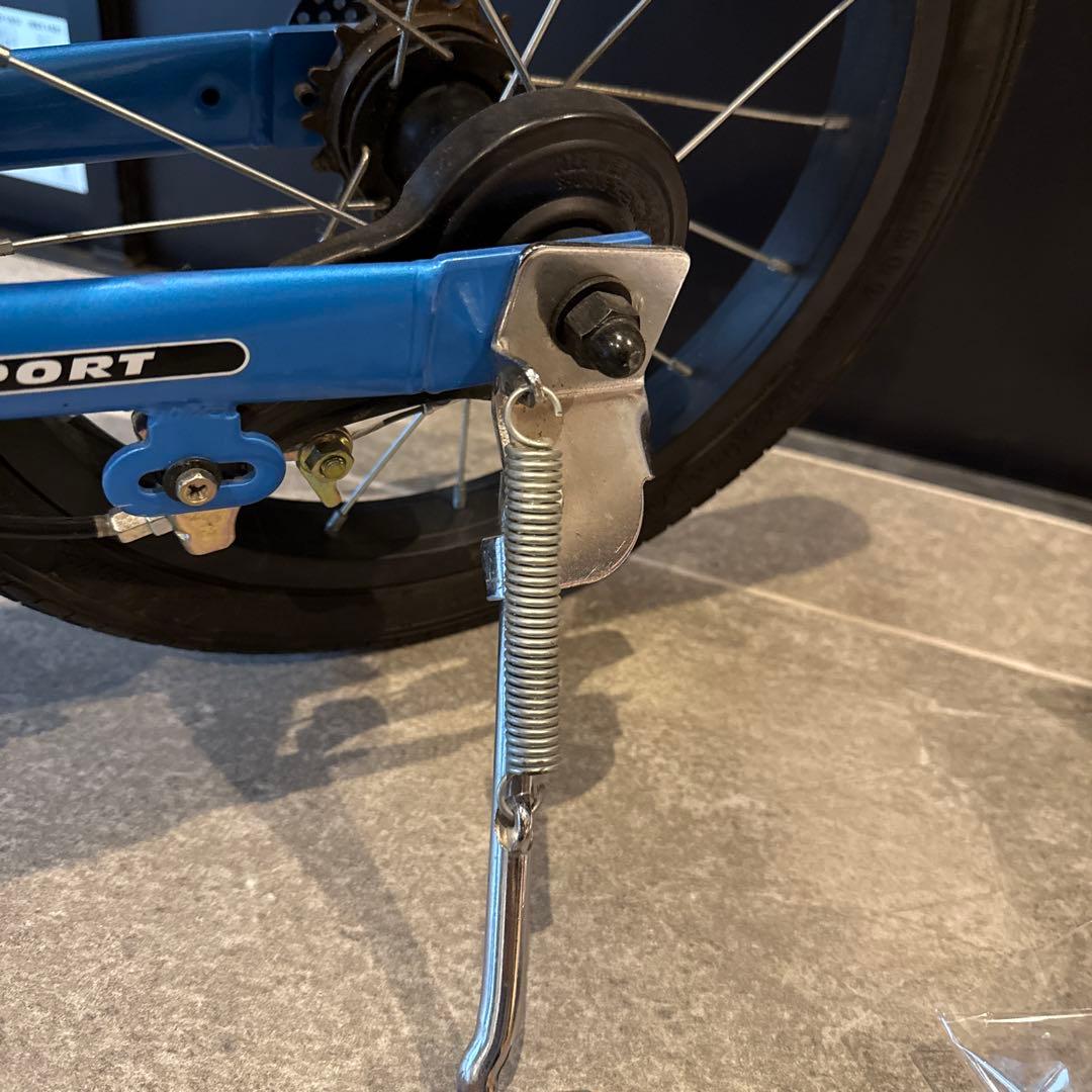 STRIDER 14x ブルー　キックスタンド付き(サイクリング店でつけました)