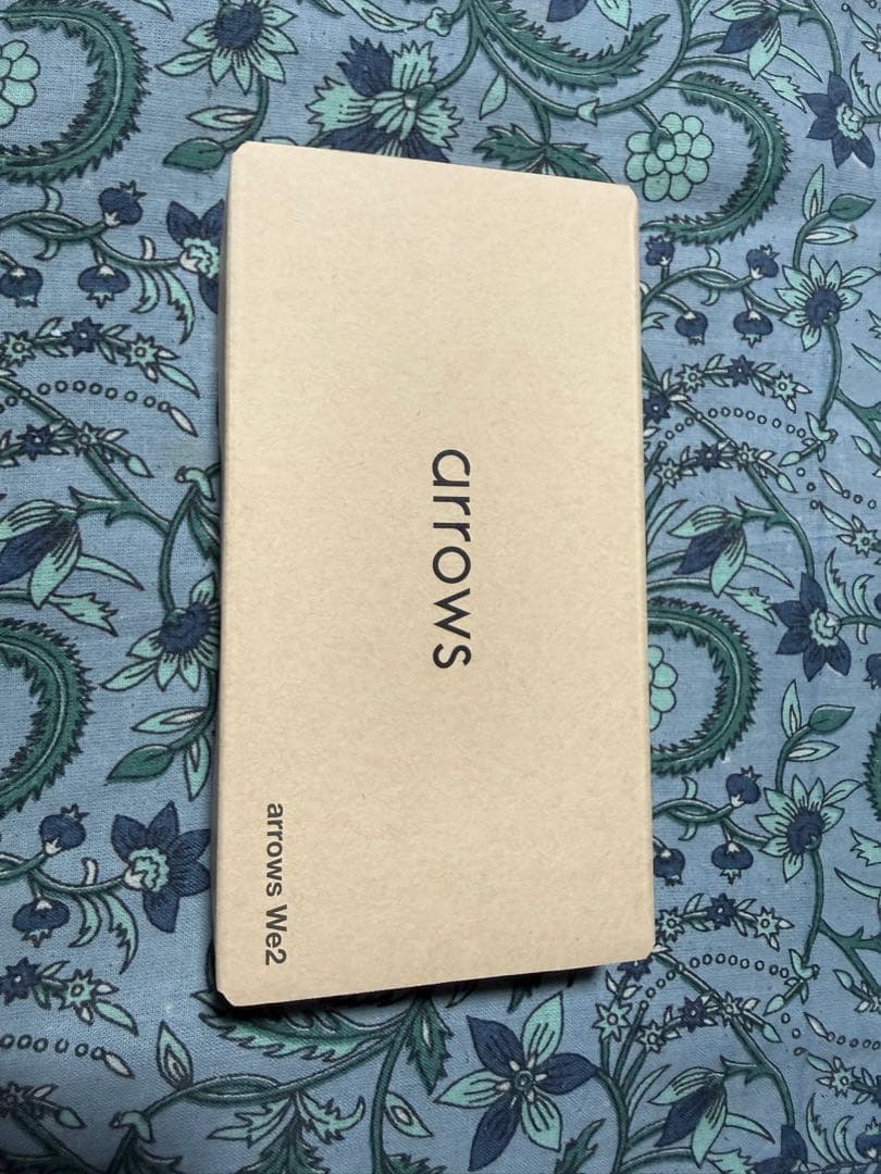 【超美品】楽天 arrows We2 M07 128Gライトオレンジ