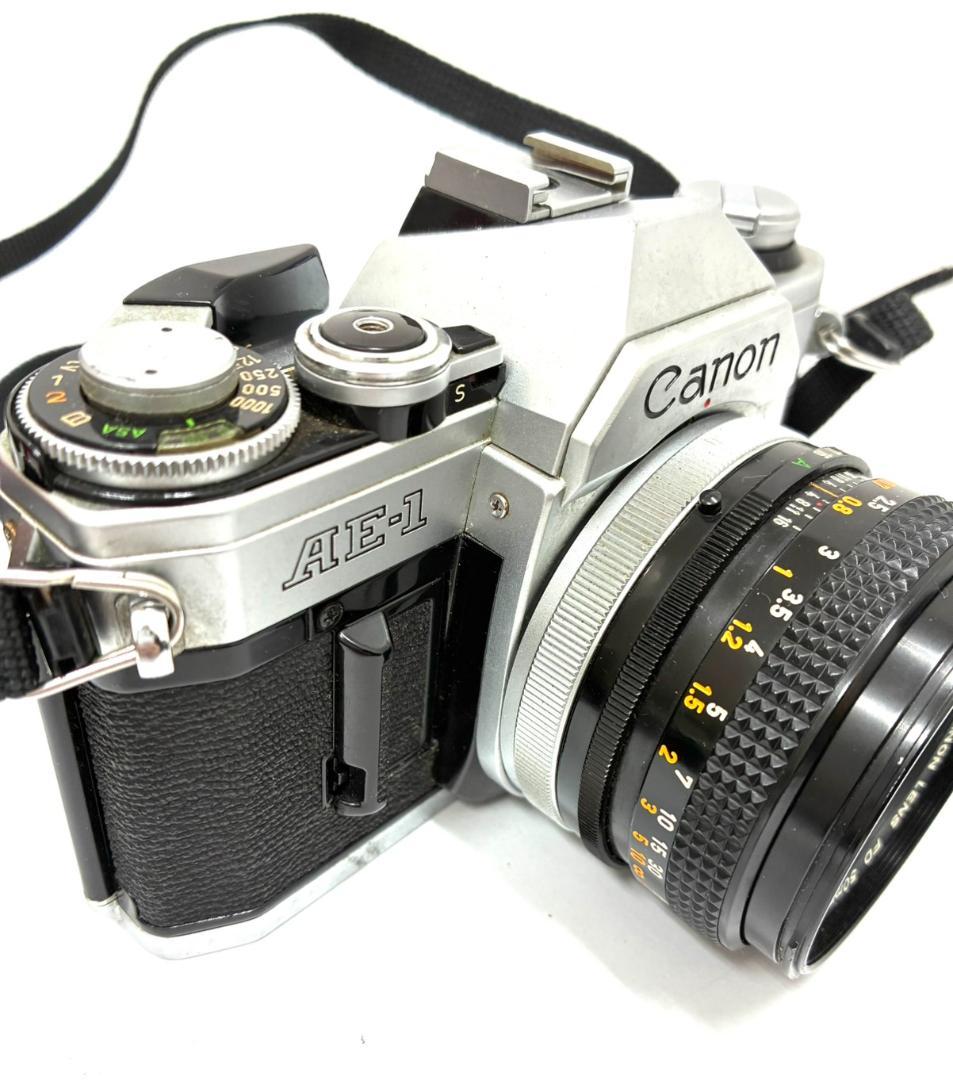 25P12-086 キャノン Canon 35mm CAMERA AE-1 箱付