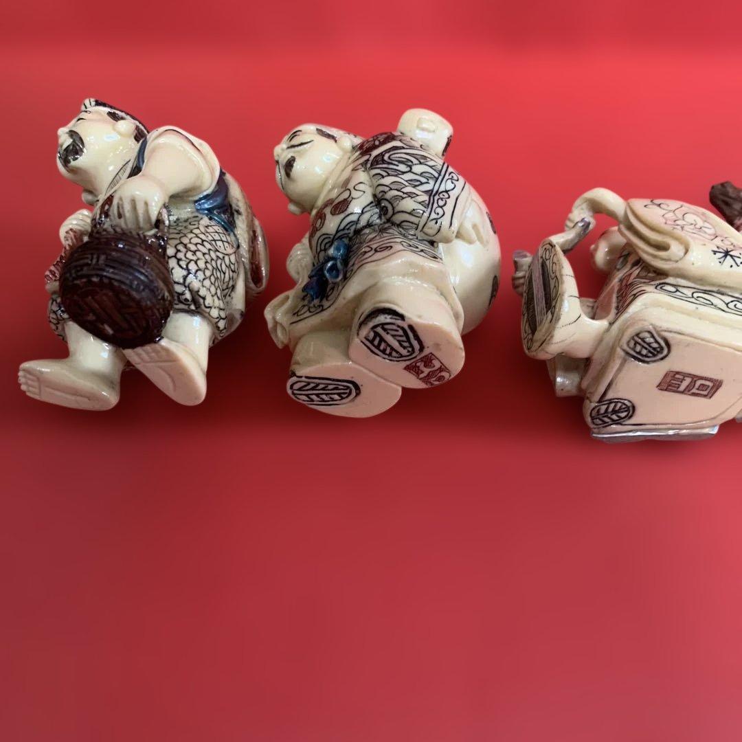 七福神彫刻象牙調の置物　7体セット