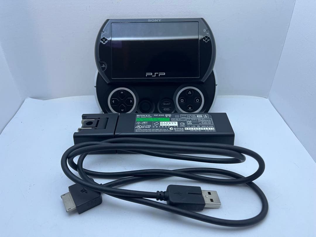PSP GO BK ブラック　Sony PSP-N1000