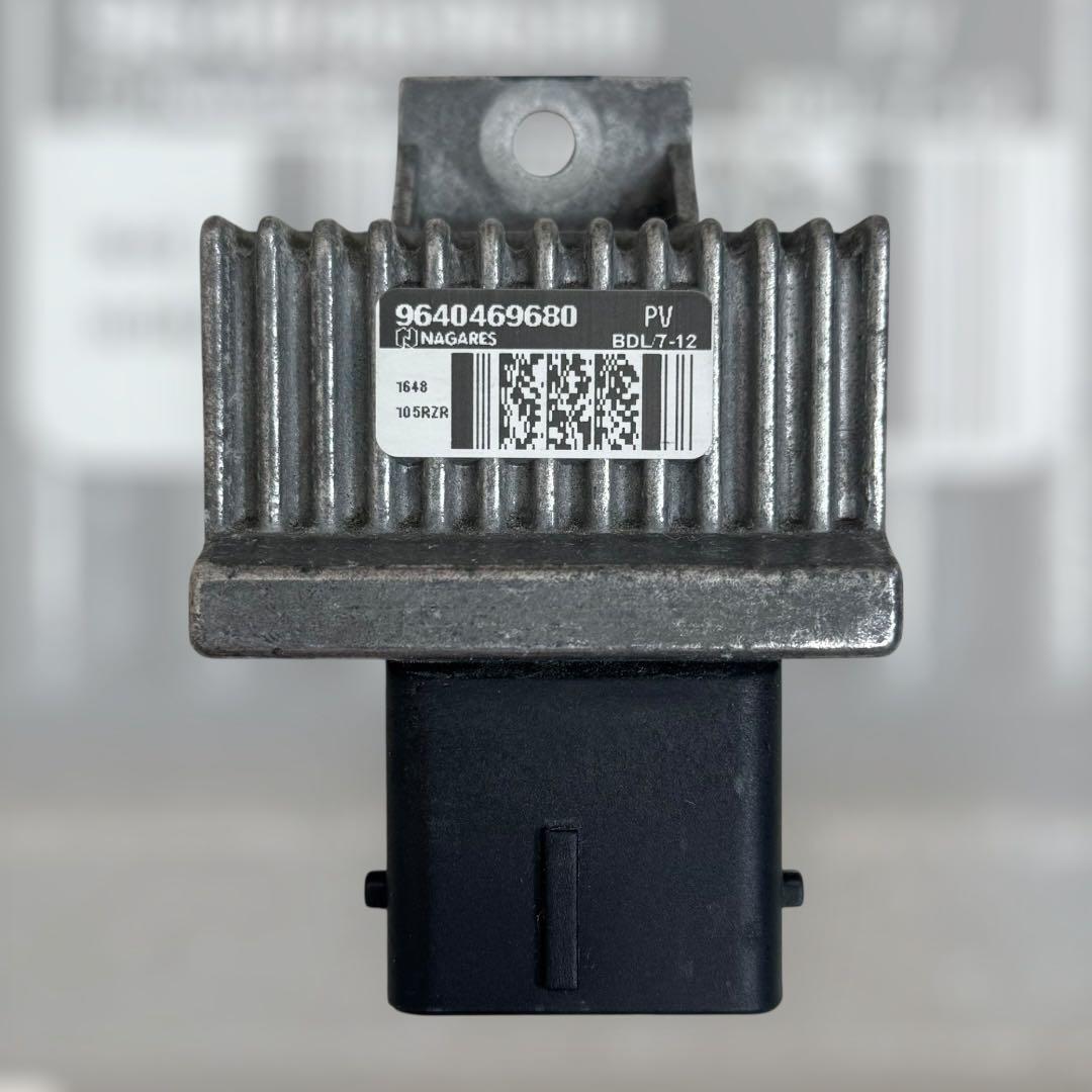 日産 NV350 キャラバン グローコントロールユニット