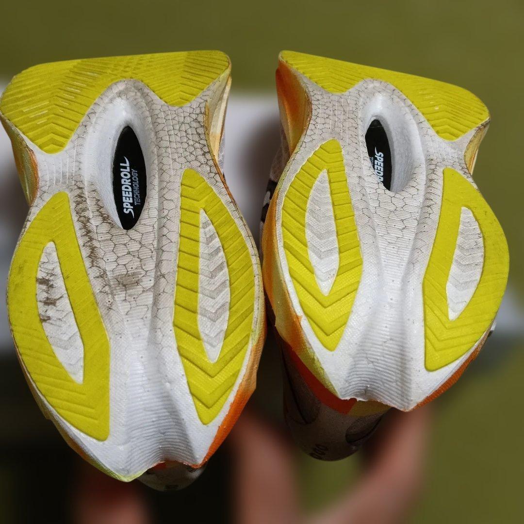 スパイク・シューズ Saucony Endorphin Pro4