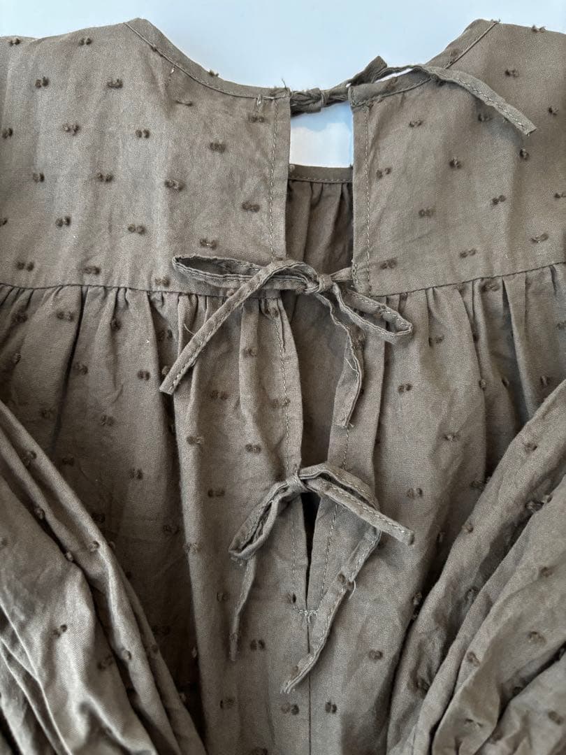 uhr ワンピース　3-4y