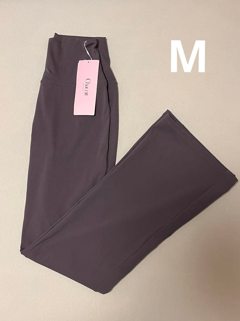 【カール様】新品 チャコット ライトスムースブーツカットパンツM ヨガ バレエ