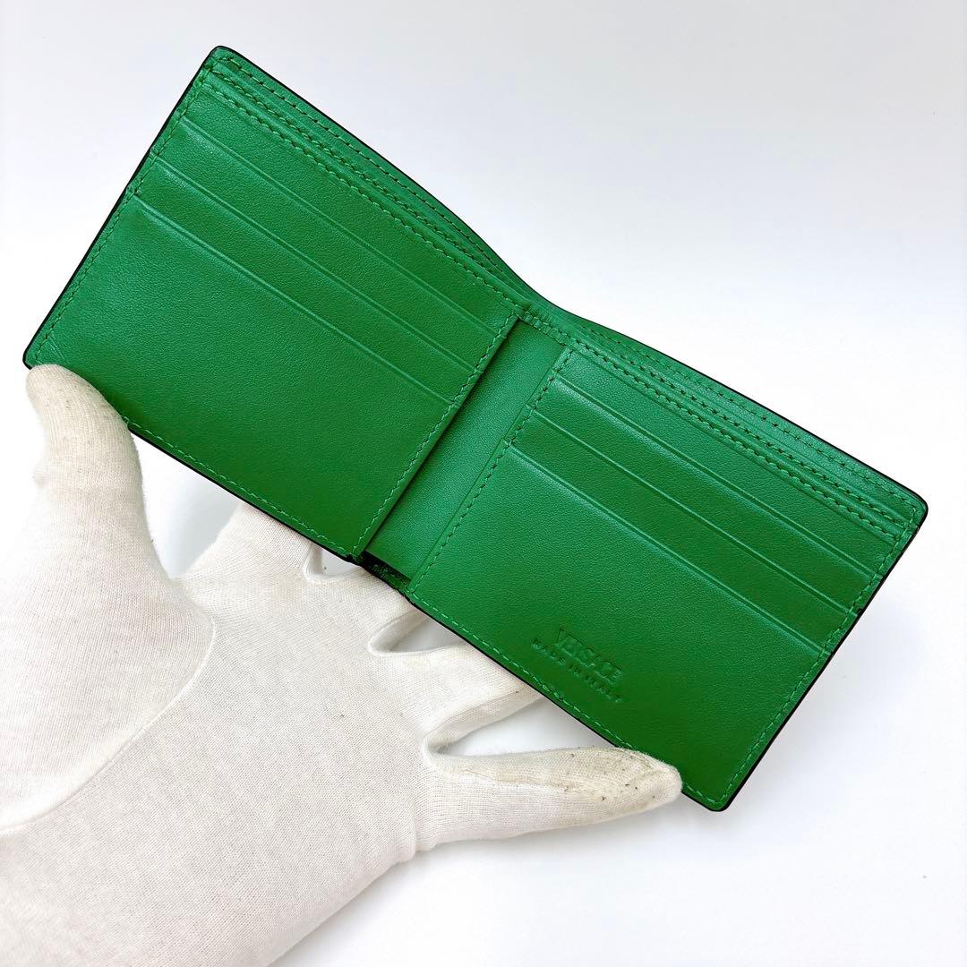 美品 ＊ VERSACE ヴェルサーチ メデューサ バイカラー 二つ折り財布